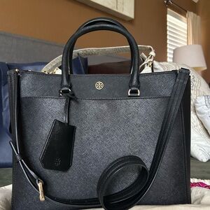 Tory Burch Black Textured Handbag with Gold Details